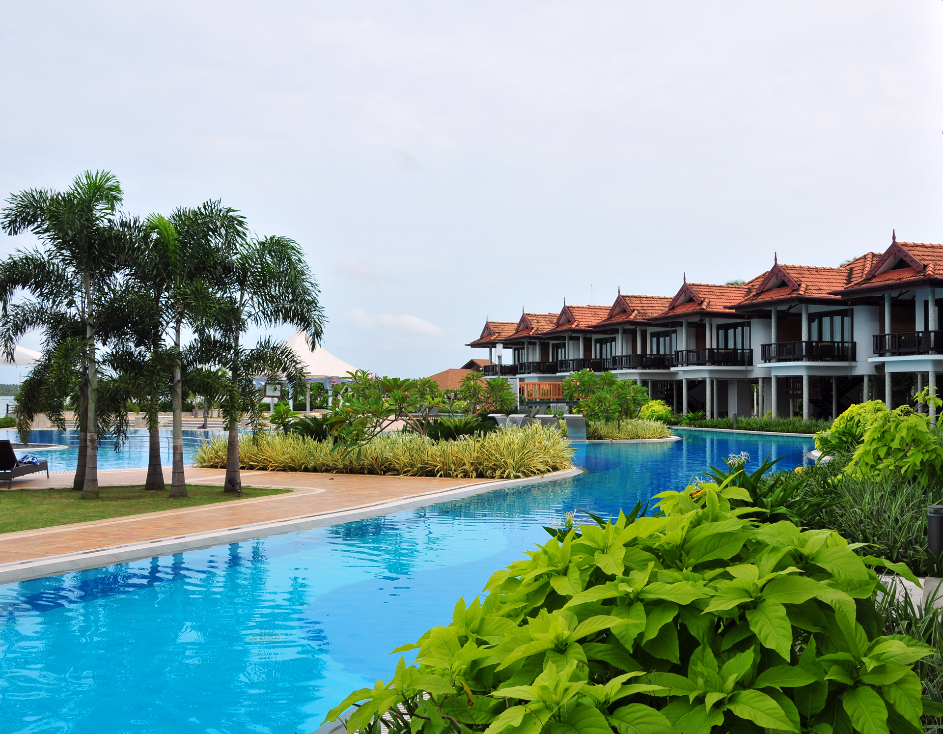 Best Lake View Cottages in Kochi, Cochin, Kerala | Best Resorts in Kochi
