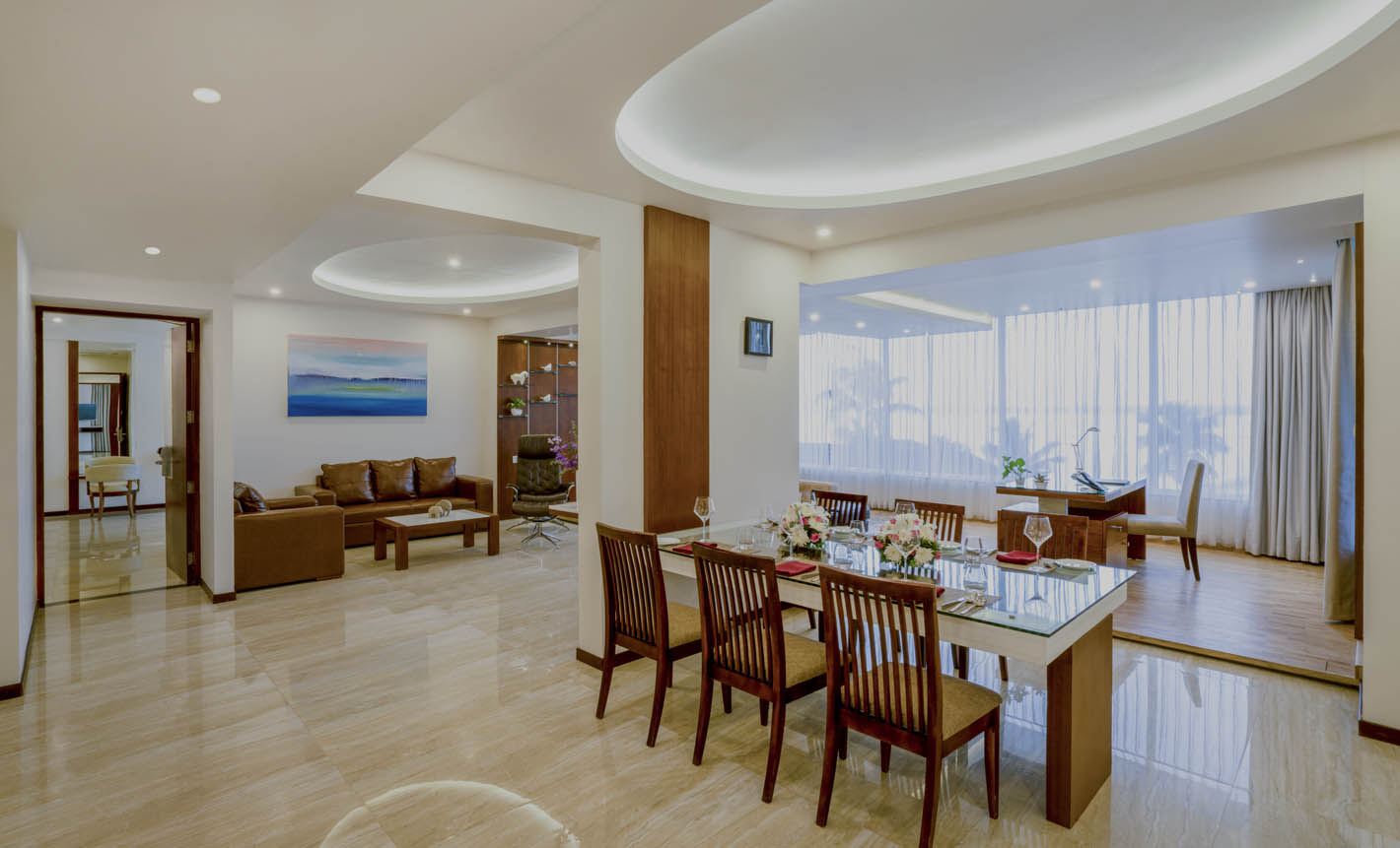 Ramada is a luxury backwater resort in kochi, which offers an uplifting blend of unique hospitality and bespoke wellness. Book our luxury lake view resort Now! | Best Presidential Suit in Kochi, Kerala, Cochin